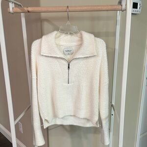 Abercrombie & Fitch Cream Half-Zip Sweater